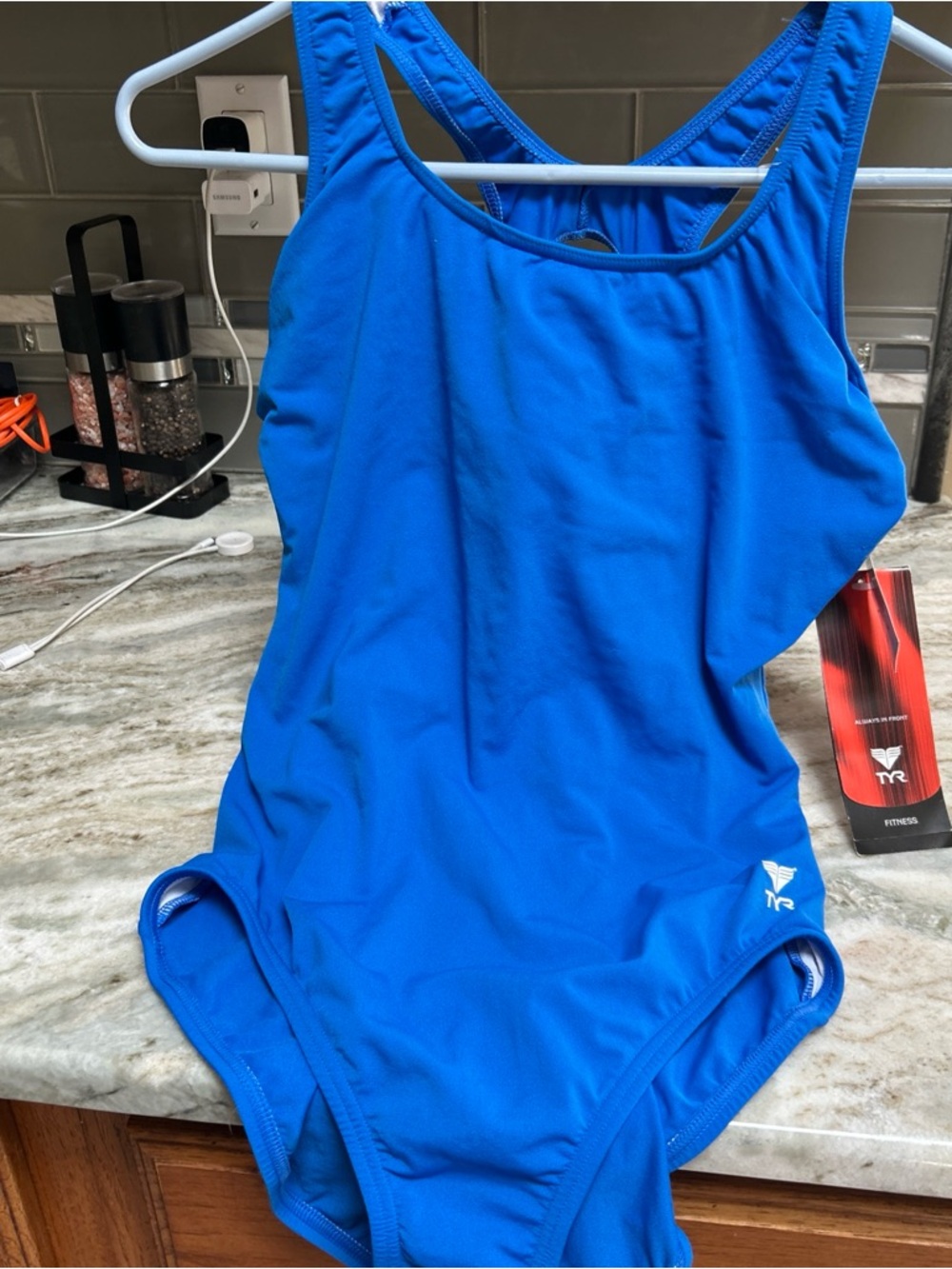 TYR Women's Solid Ocean Blue Aqua Tank 1 Pc Fitness Swimsuit, Size  14 New